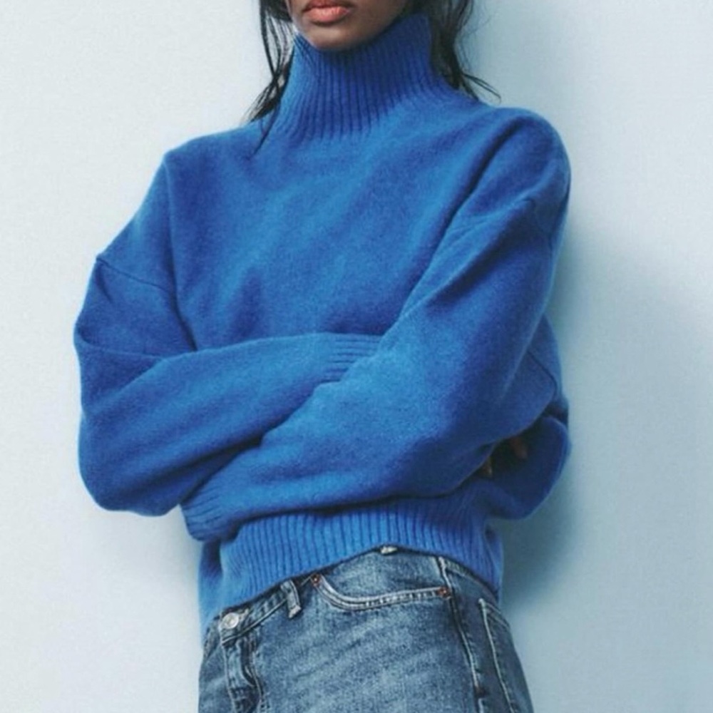 ZARA BASIC SOFT KNIT SWEATER